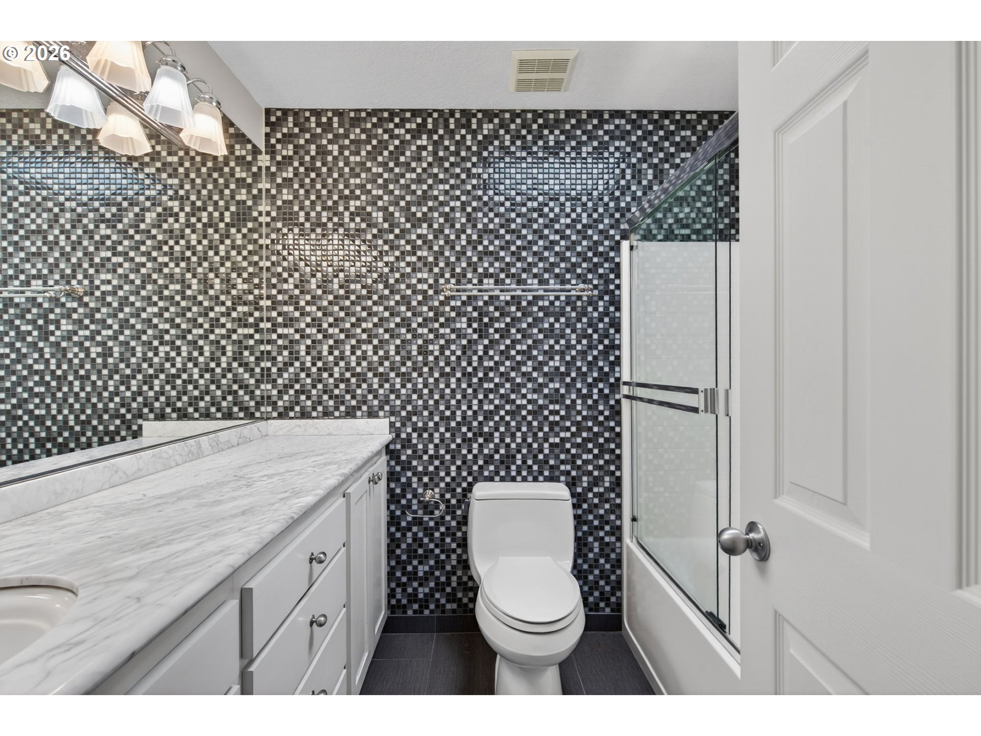 2703 Nw Preston Ct Property Photo 19