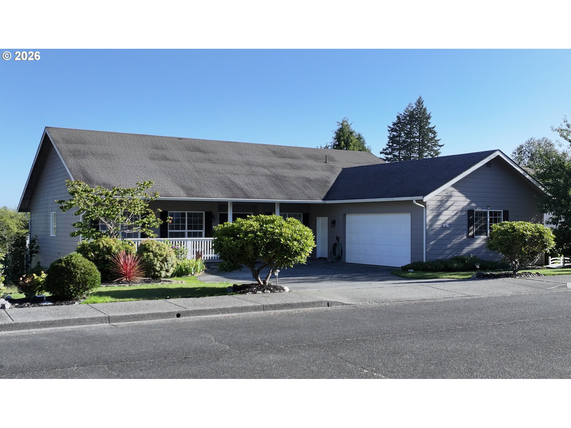 861 Jodee Ln Property Photo 1