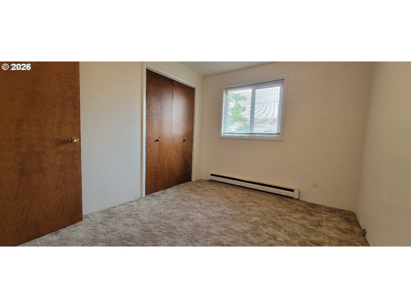 302 E Poplar Property Photo 13
