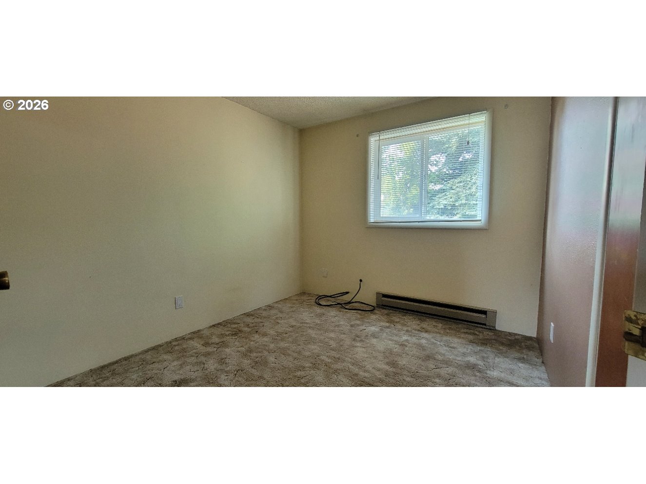 302 E Poplar Property Photo 14