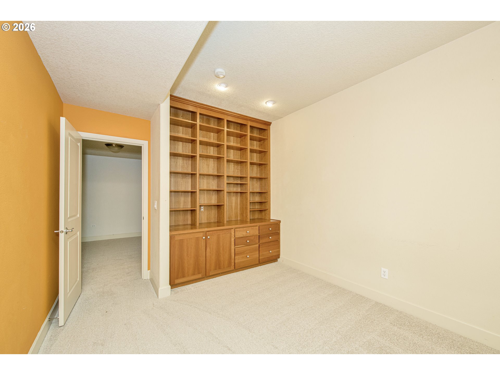 2268 Saint Moritz Loop Property Photo 36