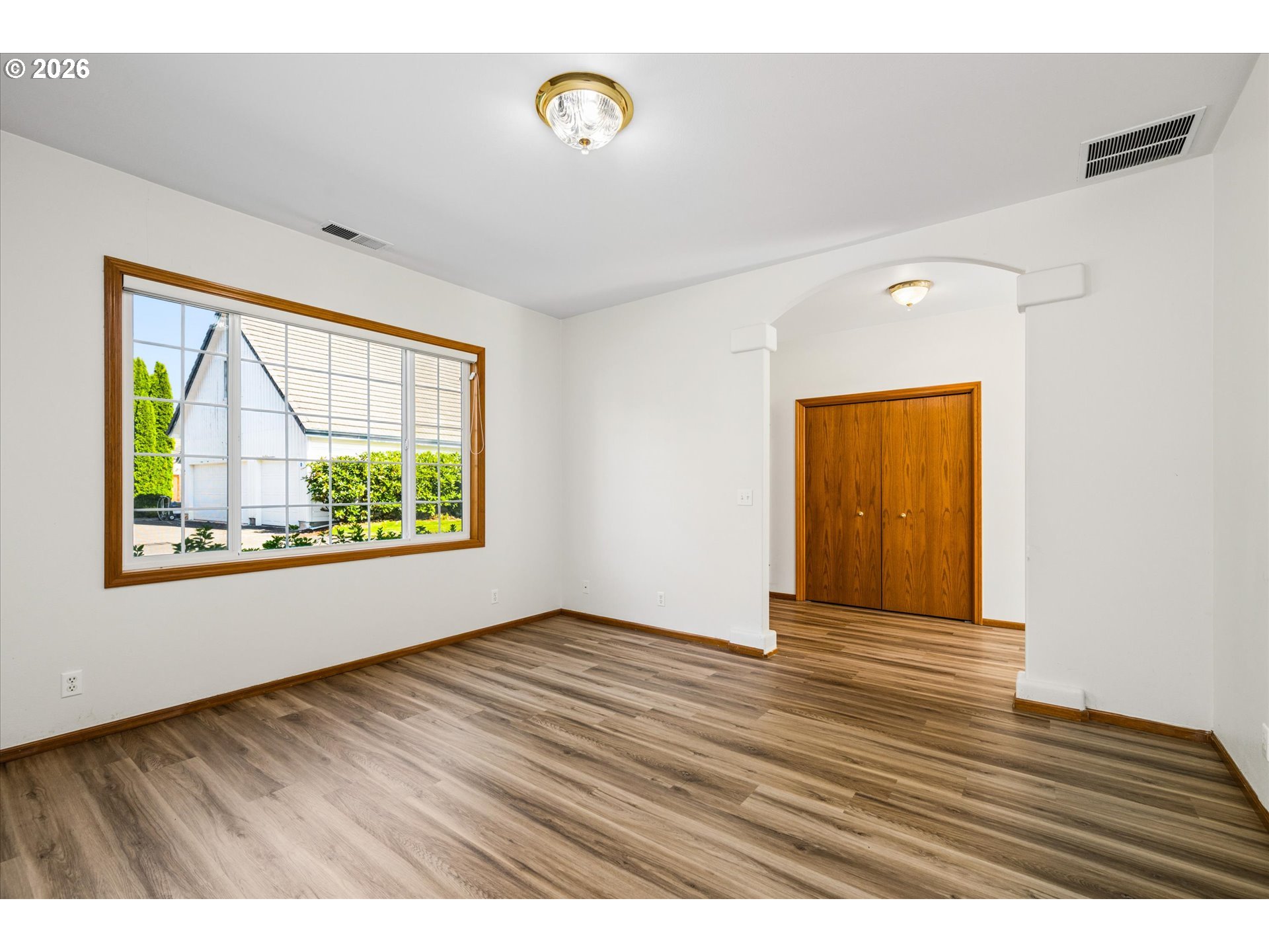 1880 Lake Cove Ave Property Photo 18