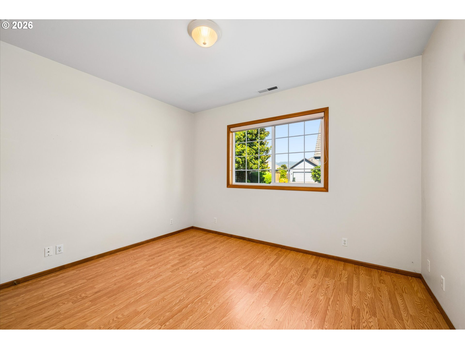 1880 Lake Cove Ave Property Photo 28
