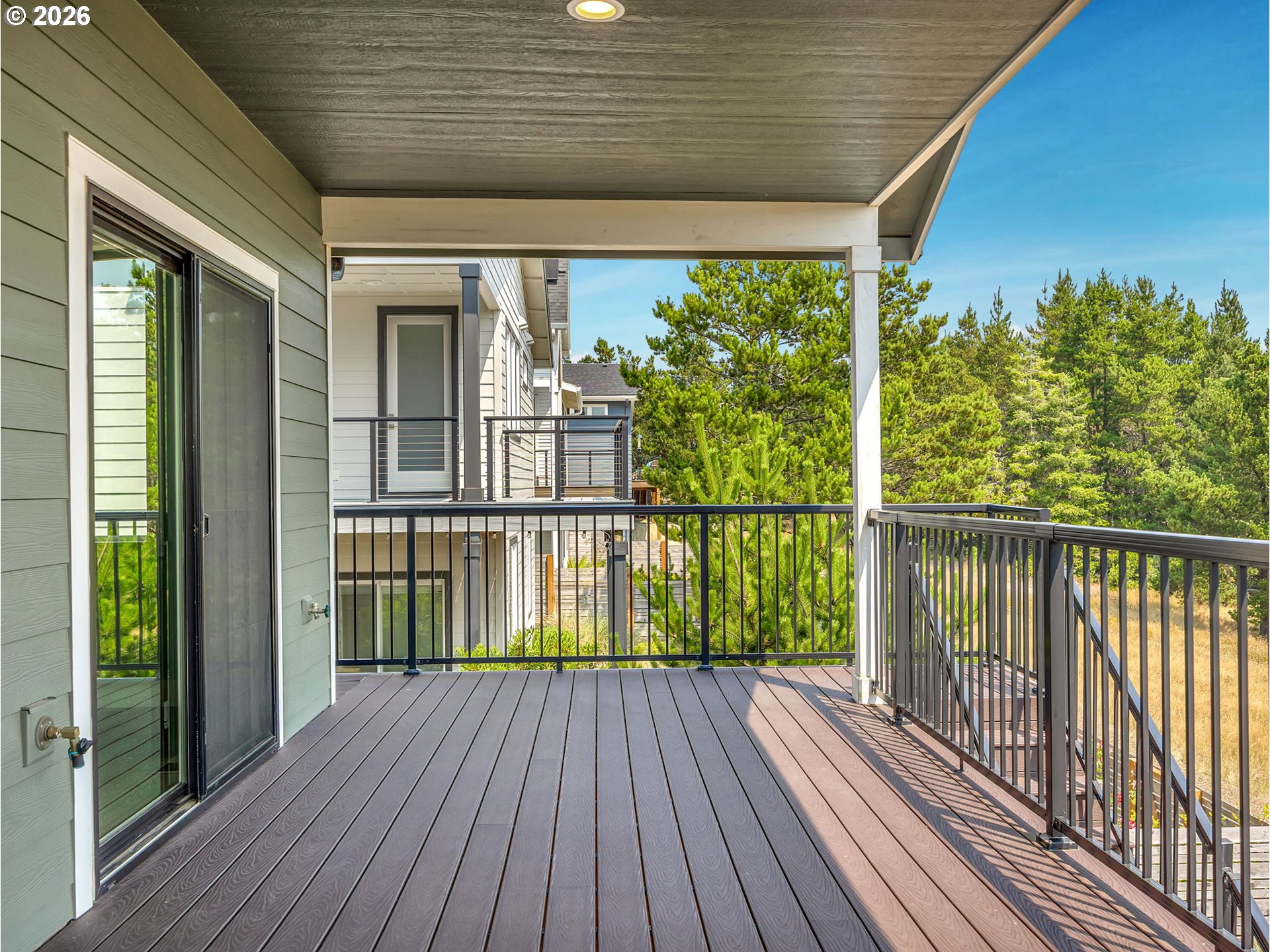 540 Seaview Dr Property Photo 13