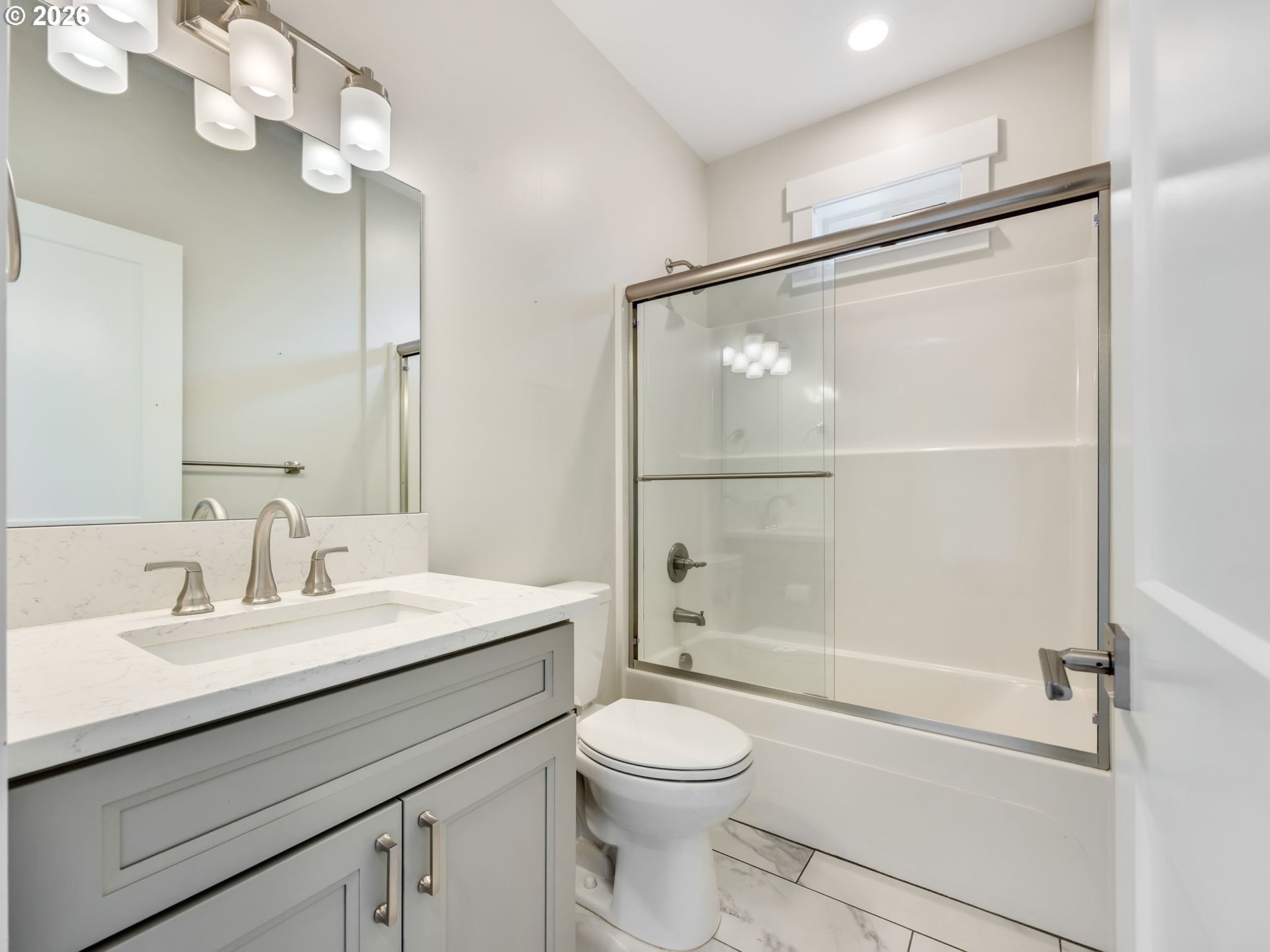 540 Seaview Dr Property Photo 22