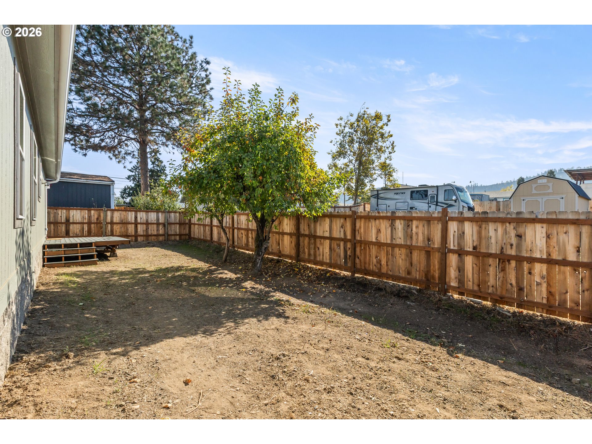 271 Se Robinson St Property Photo 46