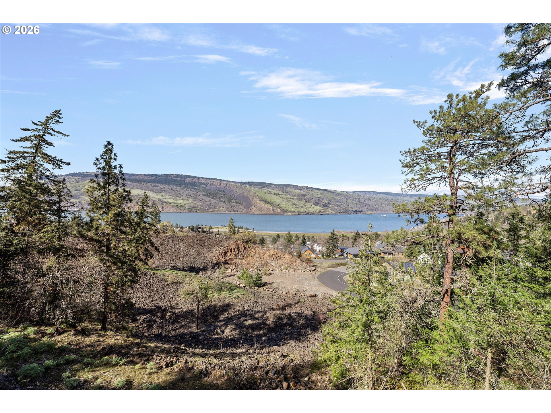 1000 Asher Property Photo 19