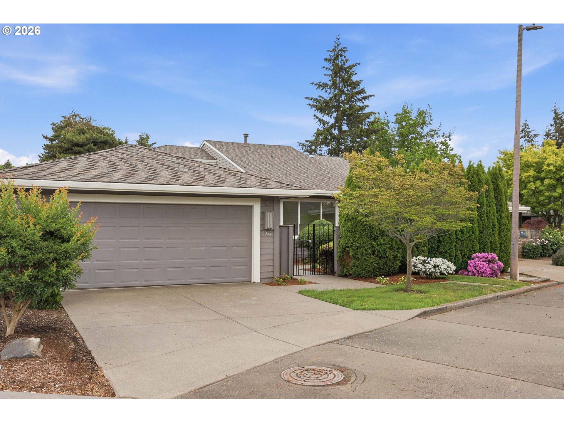 8055 Sw Winchester Way Property Photo 1