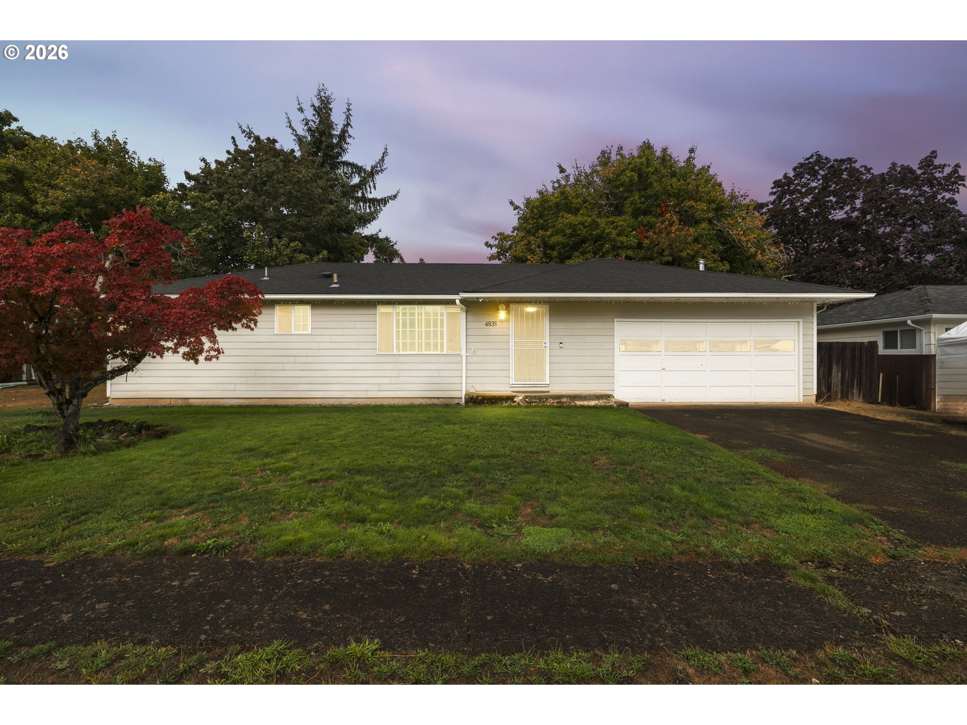 4835 Coloma Dr Property Photo 1