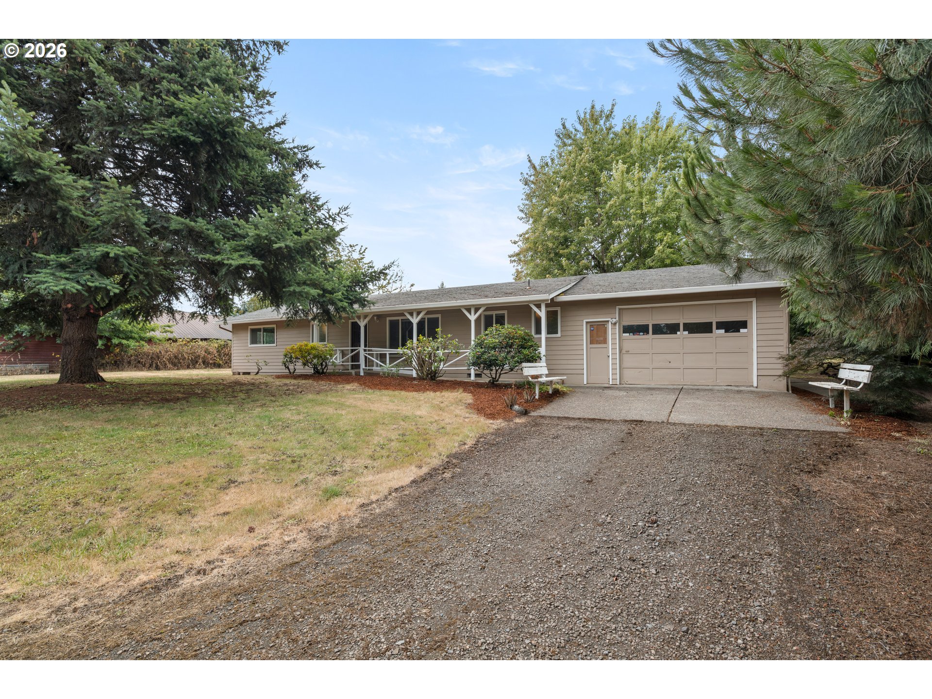 14630 Leland Rd Property Photo 2