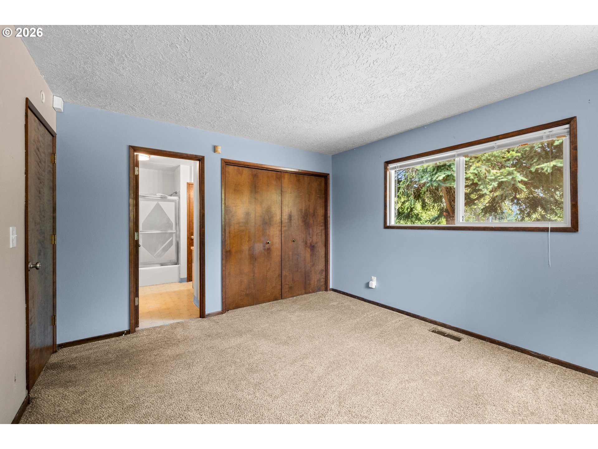 14630 Leland Rd Property Photo 15