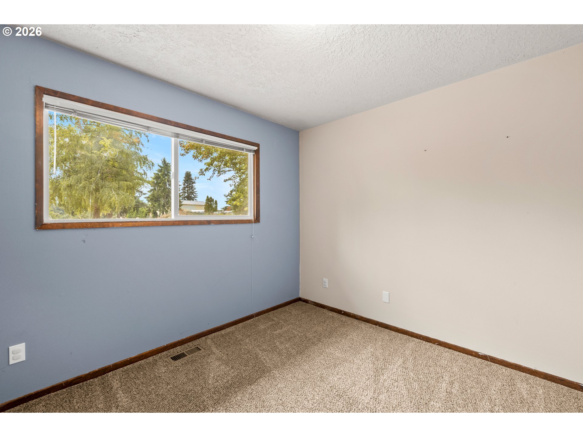 14630 Leland Rd Property Photo 19