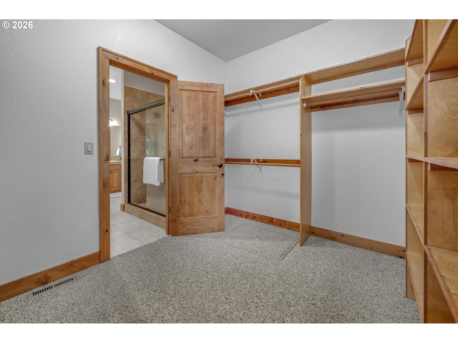 27200 S Barlow Rd Property Photo 16