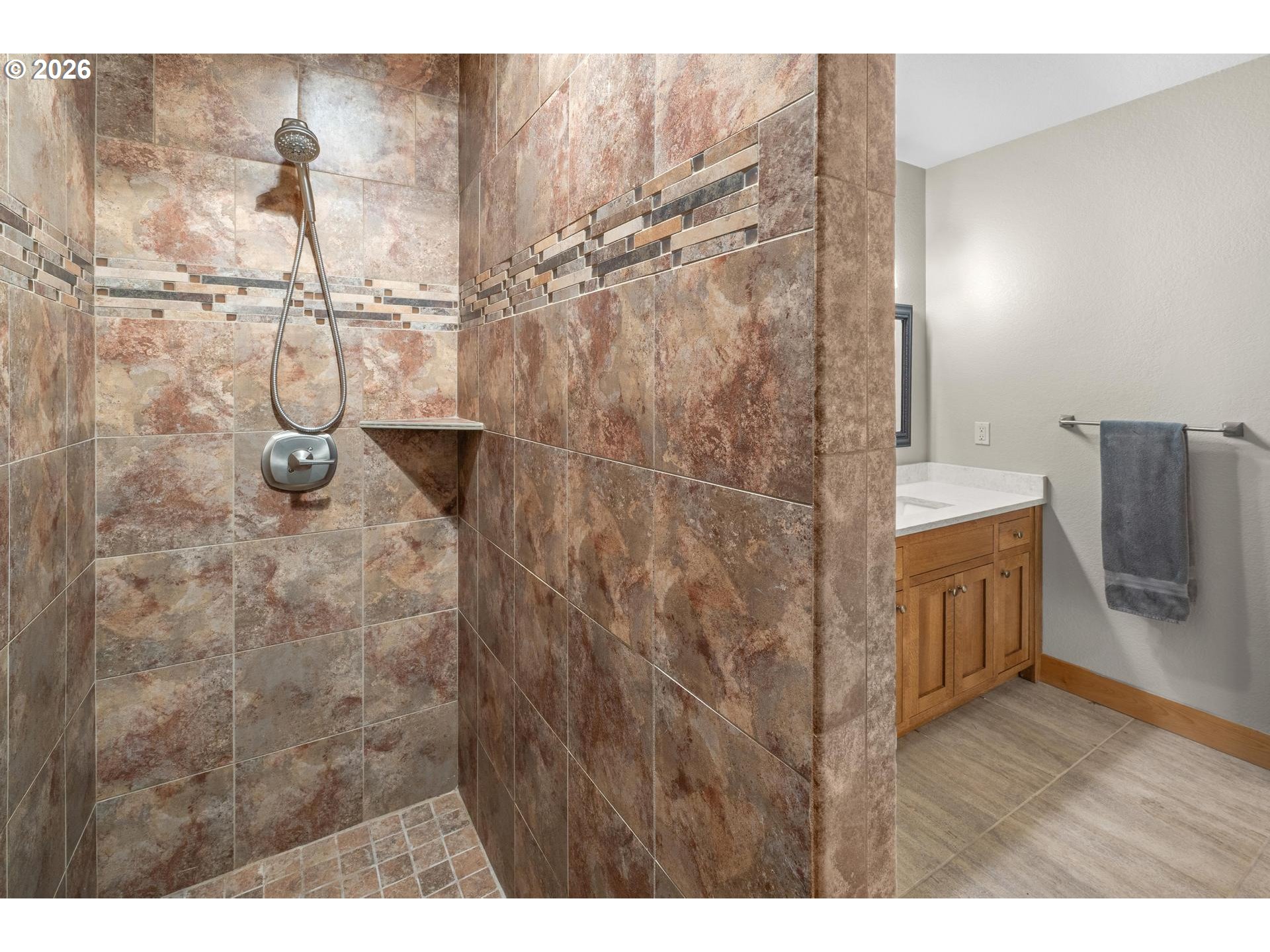 27200 S Barlow Rd Property Photo 32