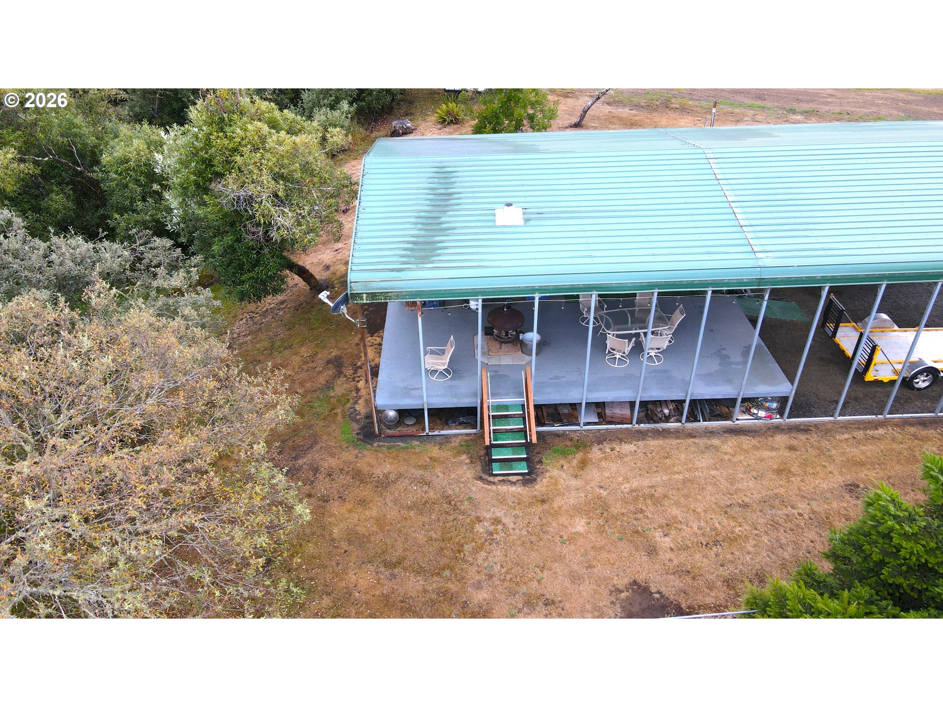 205 Park Ave Property Photo 5
