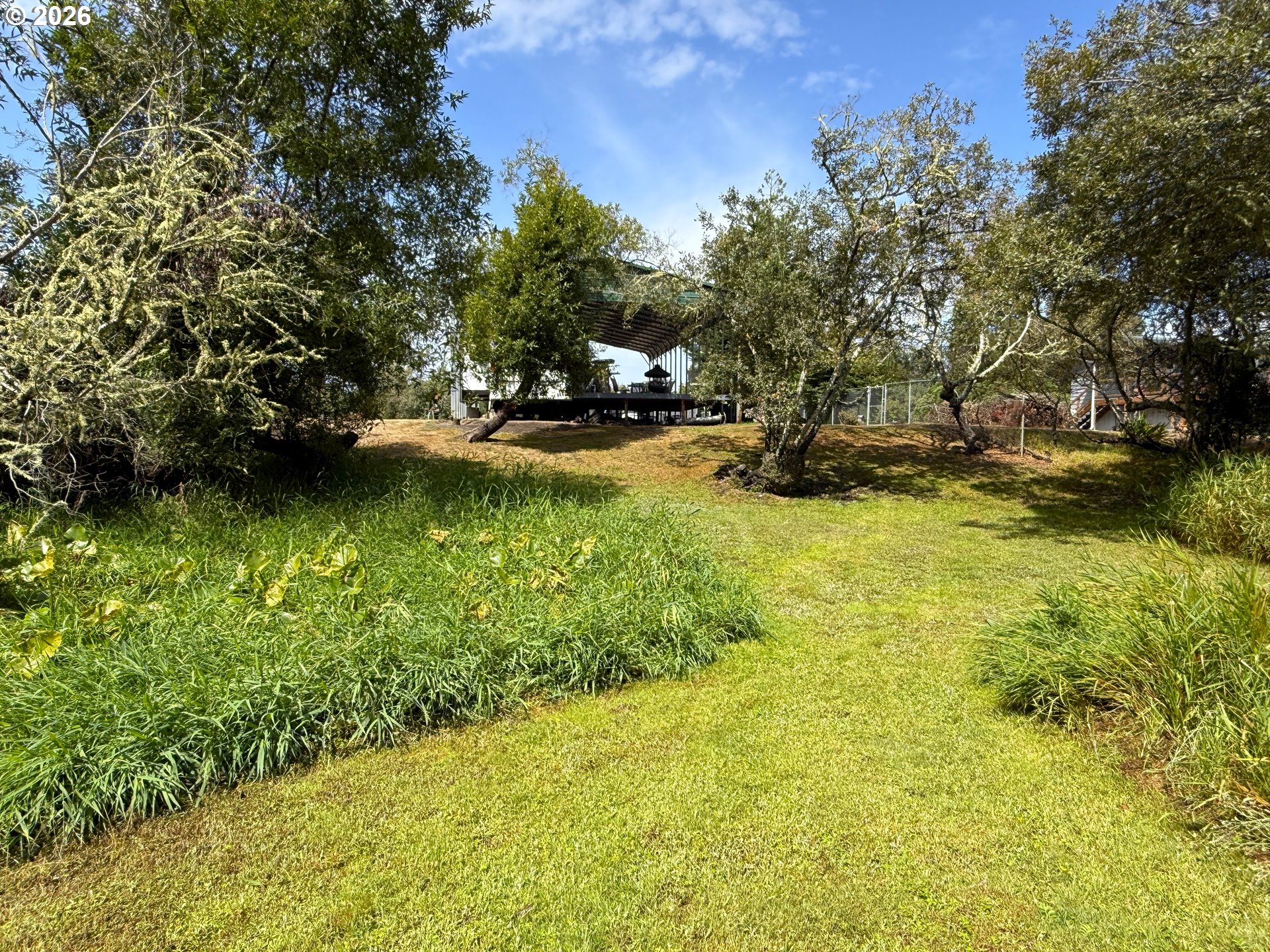 205 Park Ave Property Photo 11