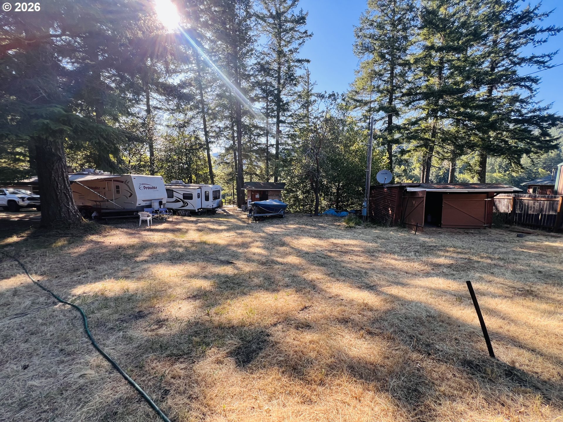 Agness Rd Property Photo 5