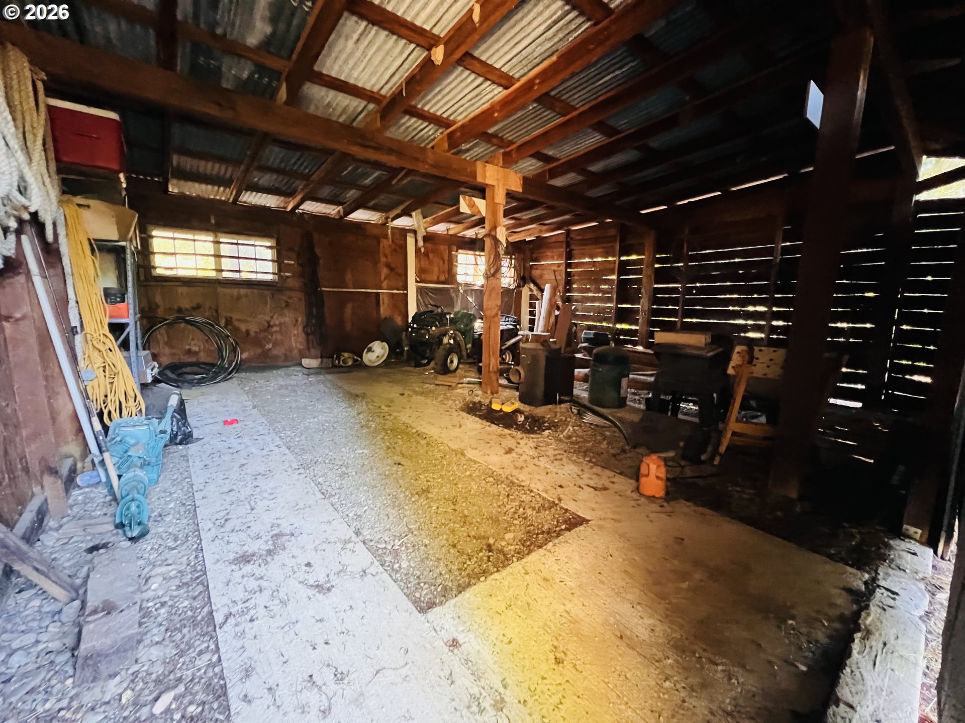 Agness Rd Property Photo 7