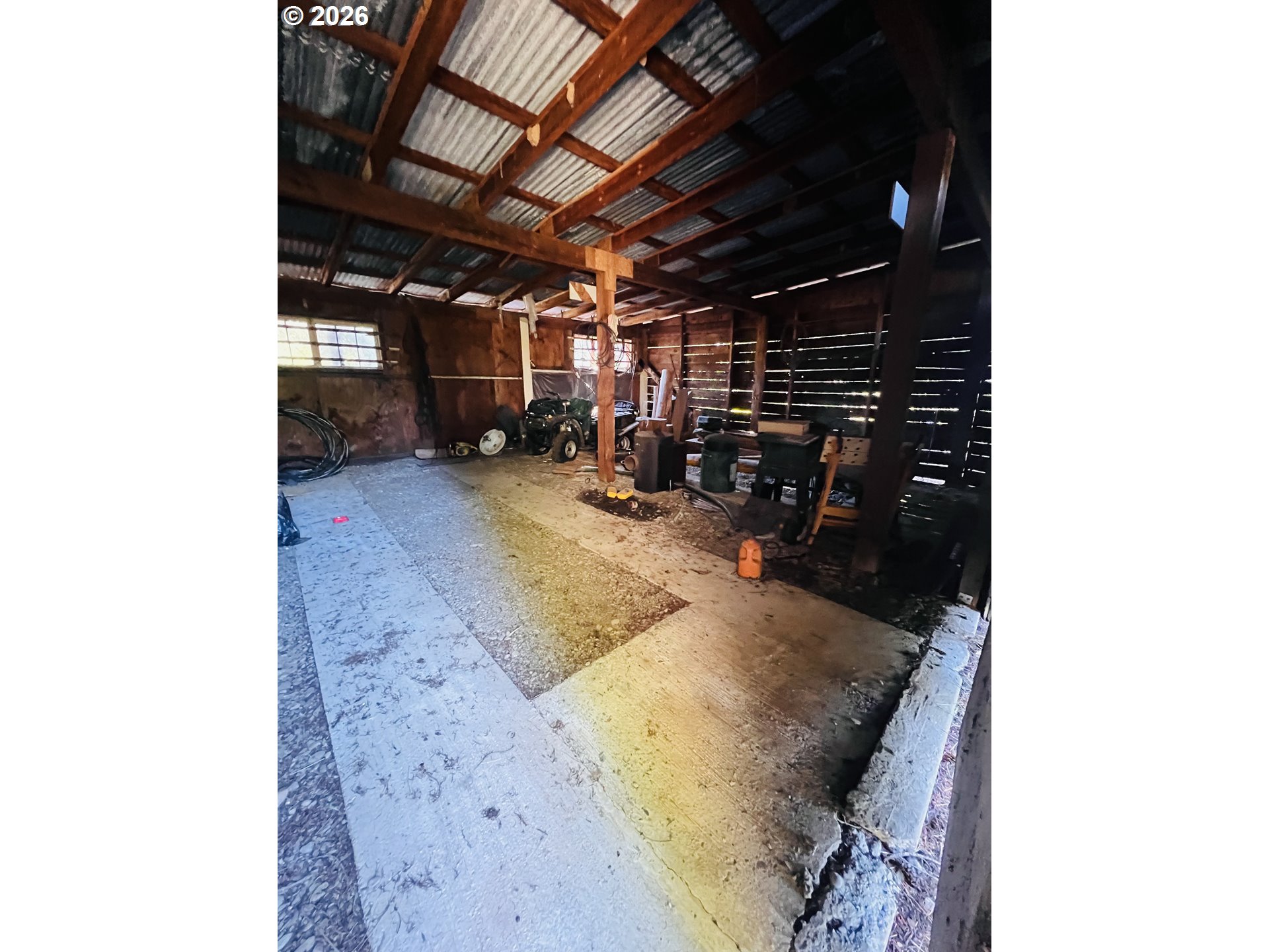 Agness Rd Property Photo 9