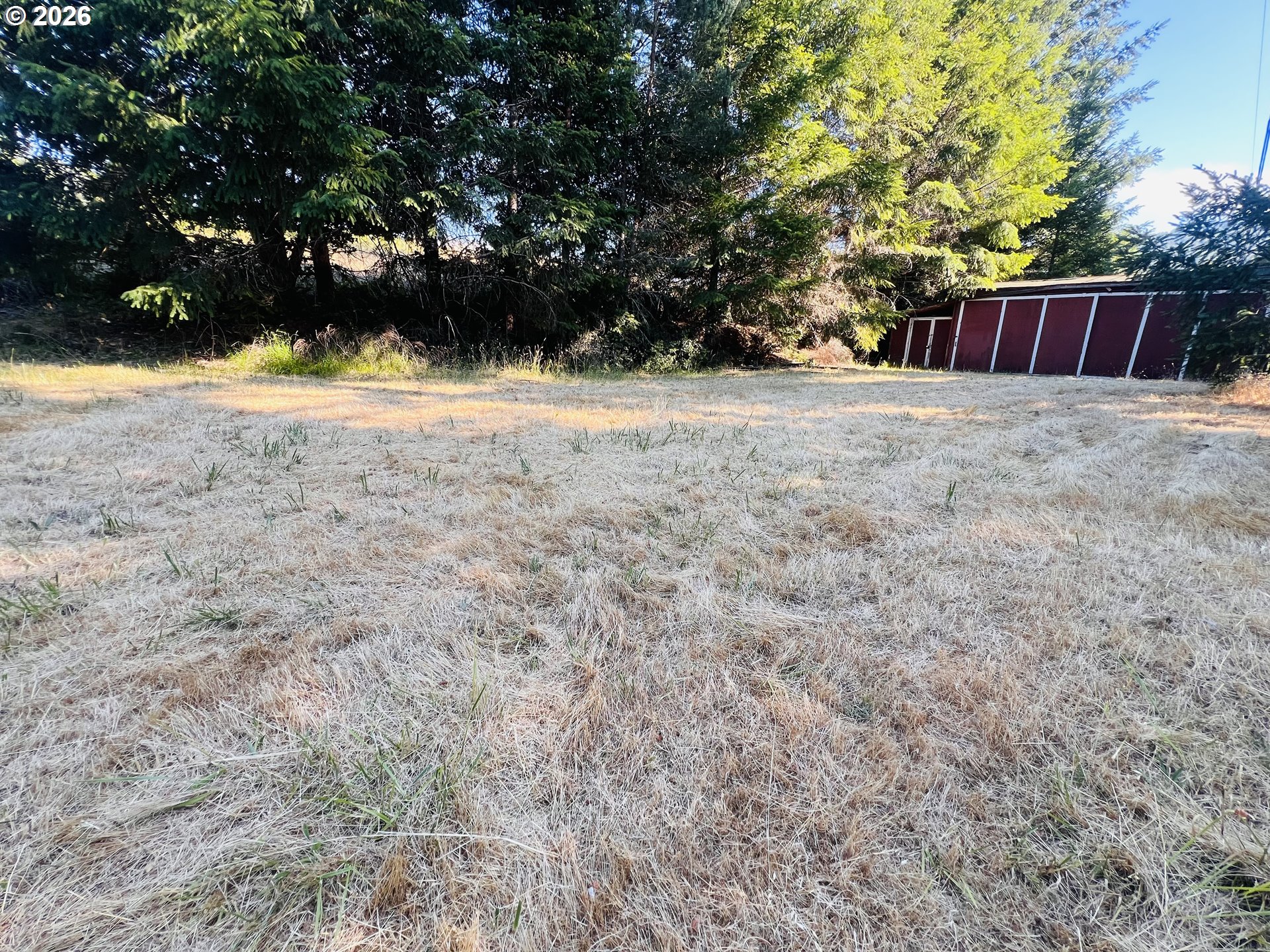 Agness Rd Property Photo 13