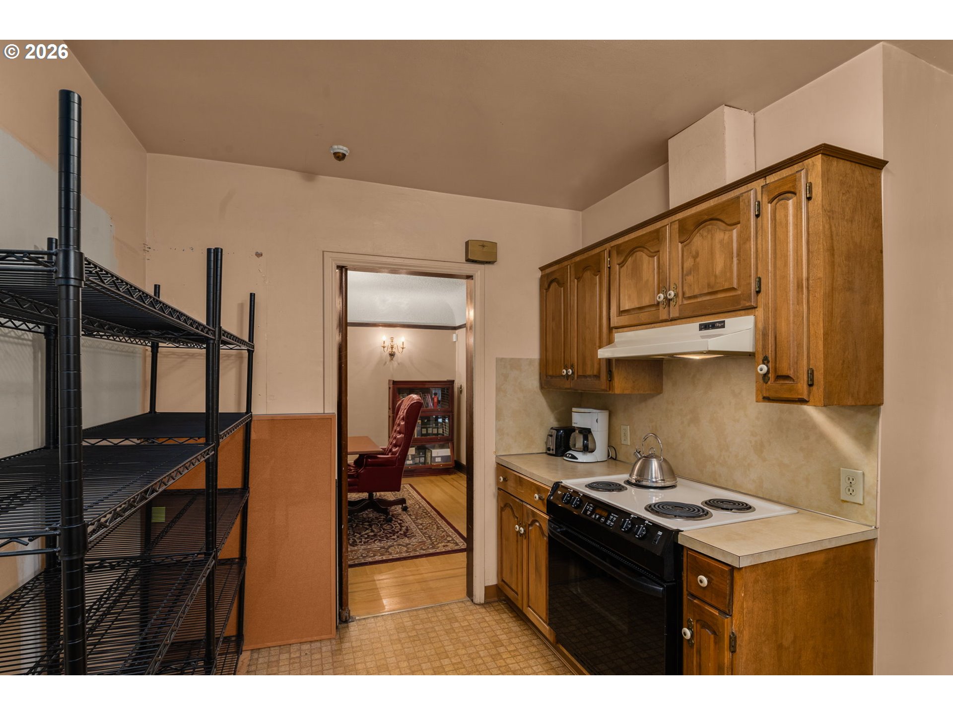 8040 Se Center St Property Photo 13