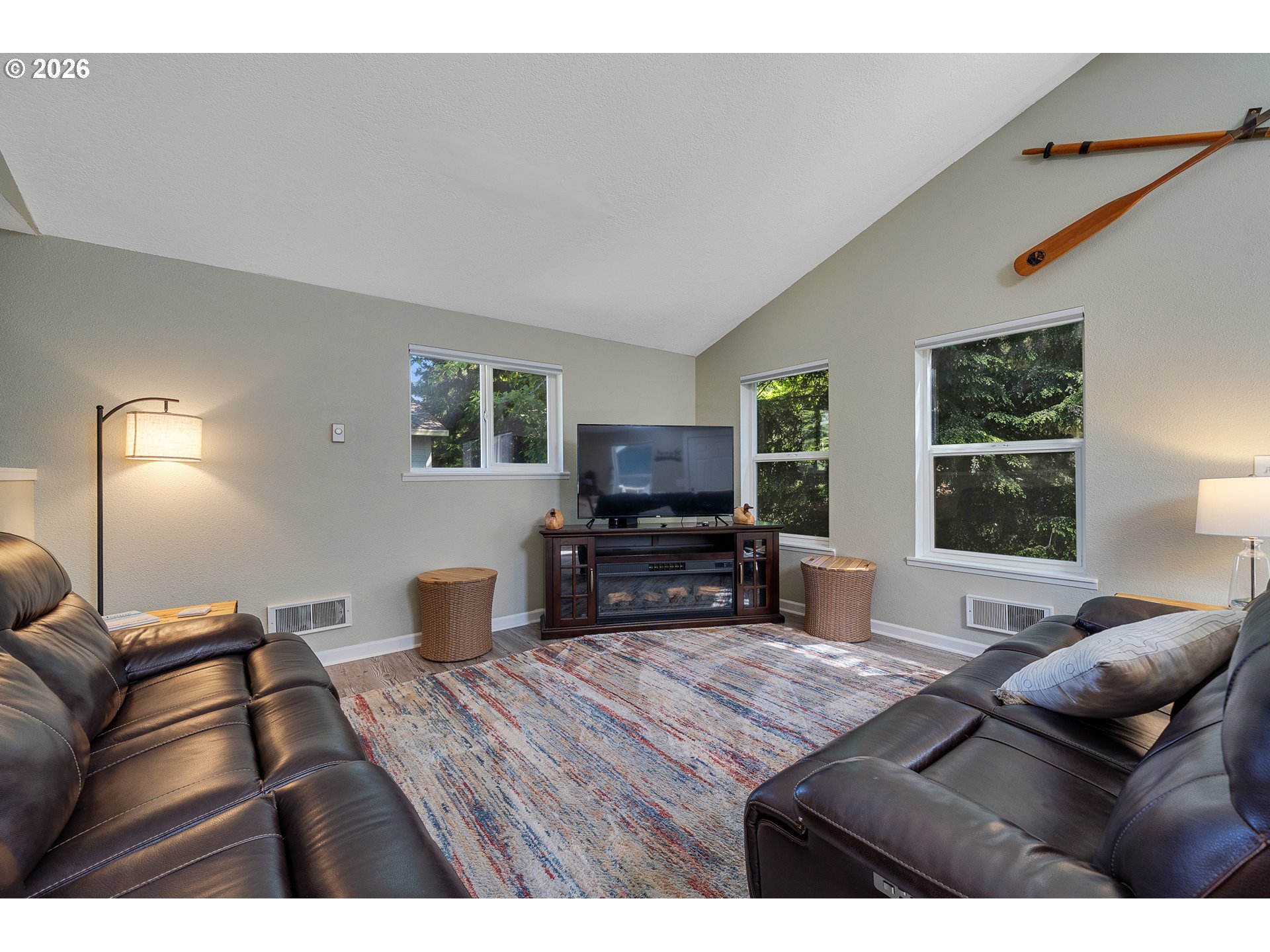 144 S Juniper St Property Photo 16