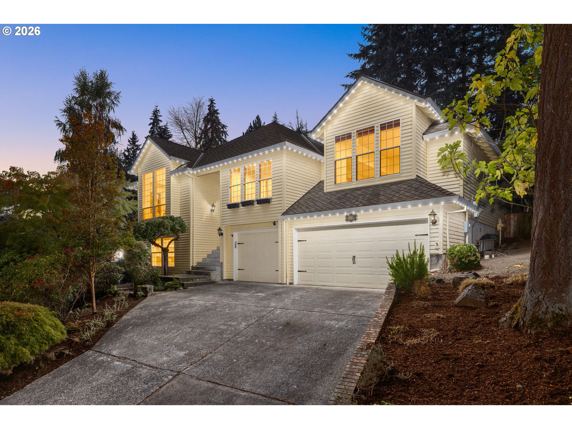 1492 BRAEMAR DR Property Photo 1