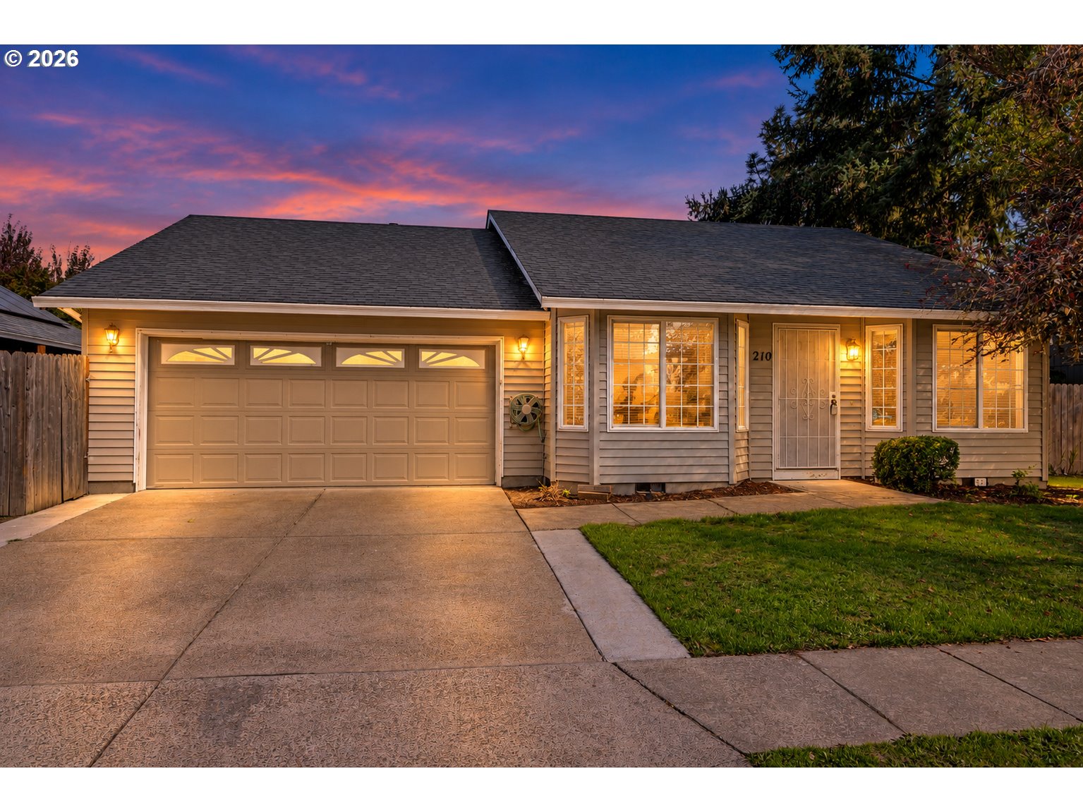 210 S Meredith Dr Property Photo 35