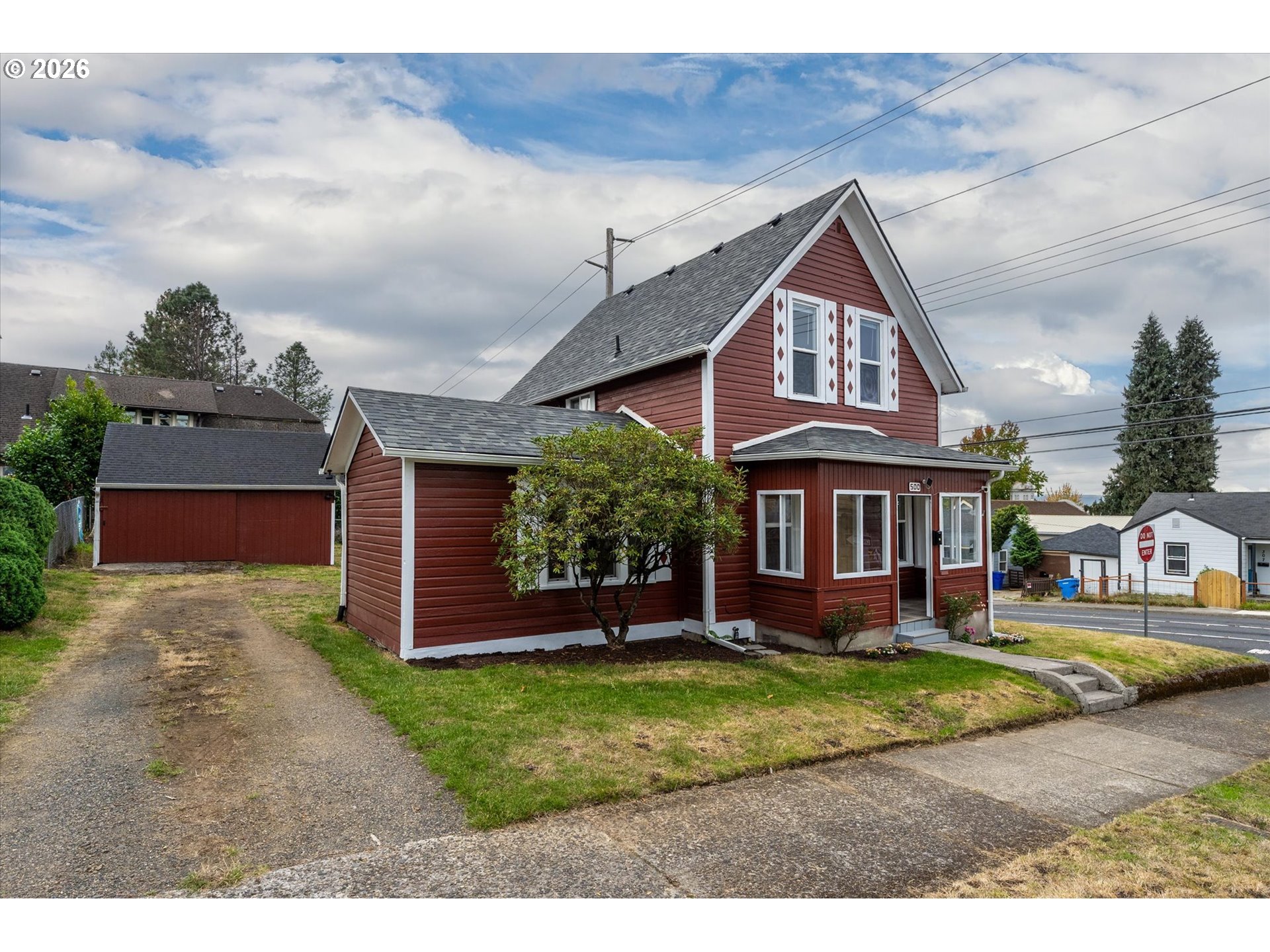 500 Cowlitz Way Property Photo 1