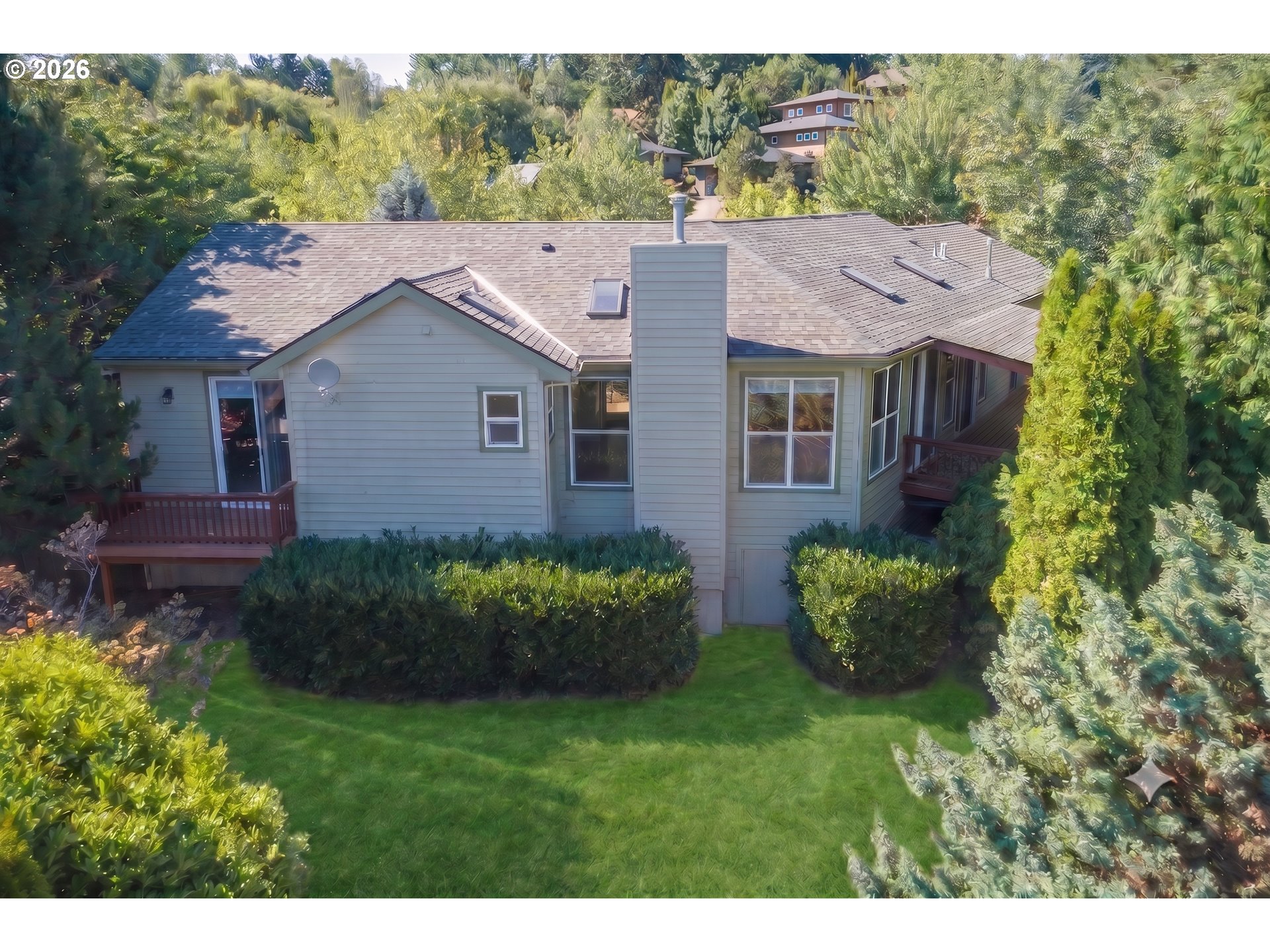 556 Forestview Dr Property Photo 4