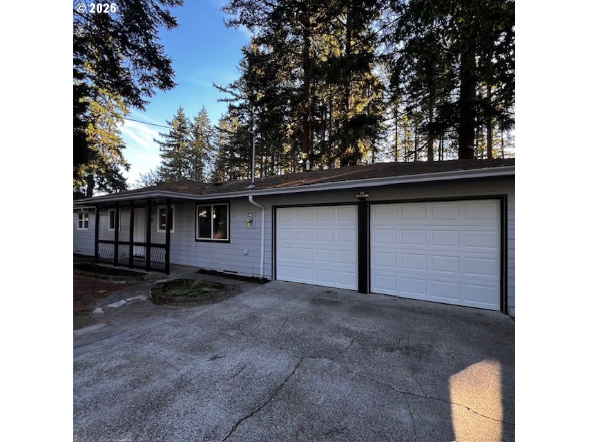 18630 Se Yamhill Cir Property Photo 3