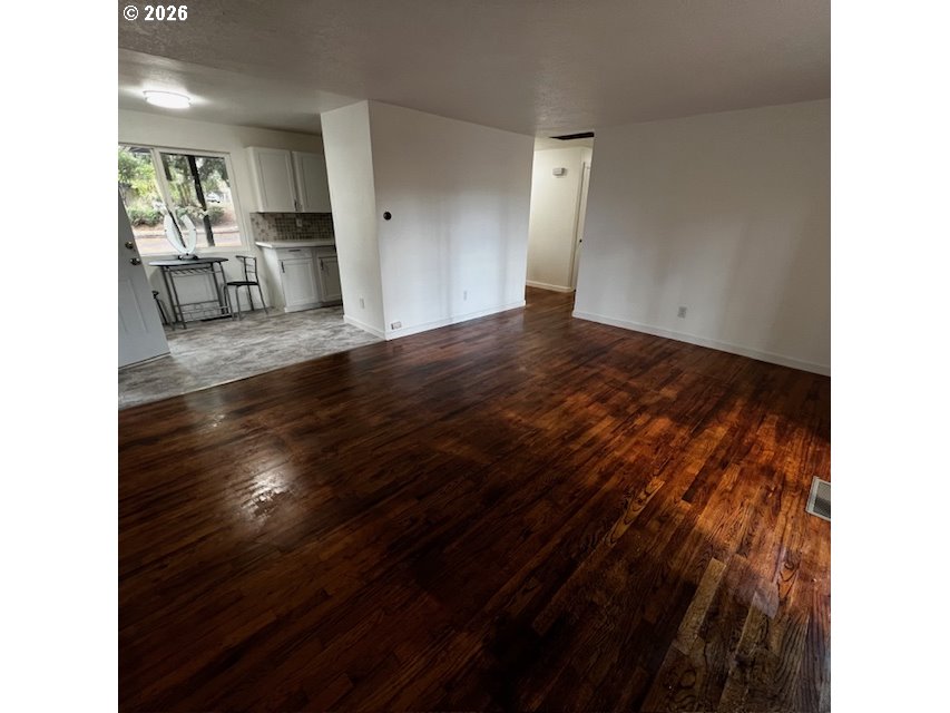 18630 Se Yamhill Cir Property Photo 7