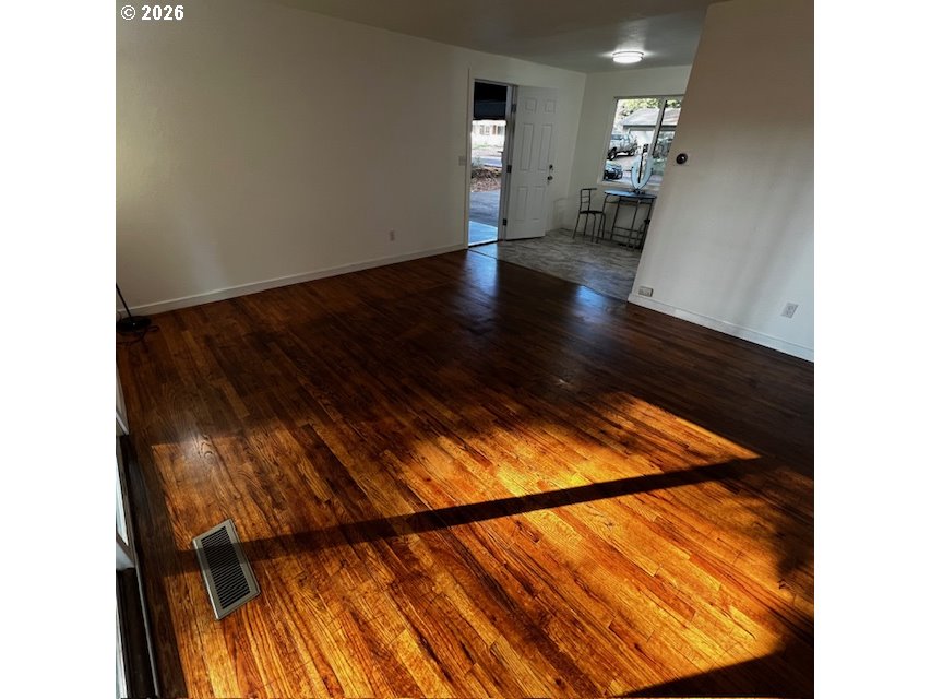 18630 Se Yamhill Cir Property Photo 8
