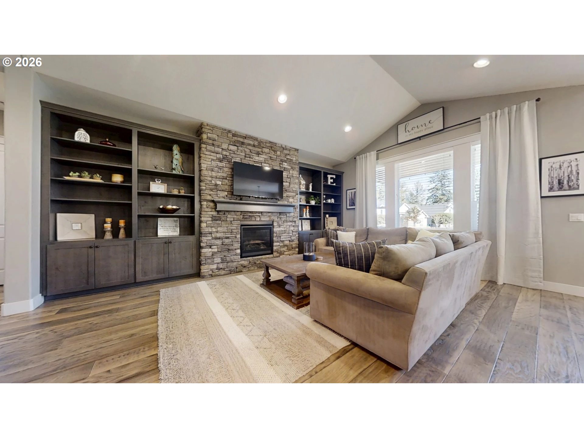 1517 W Aspen Pl Property Photo 3