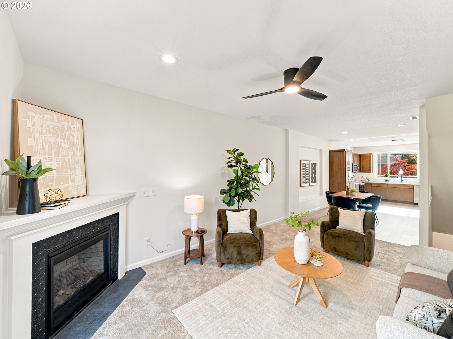 21851 Ne Heartwood Cir Property Photo 4