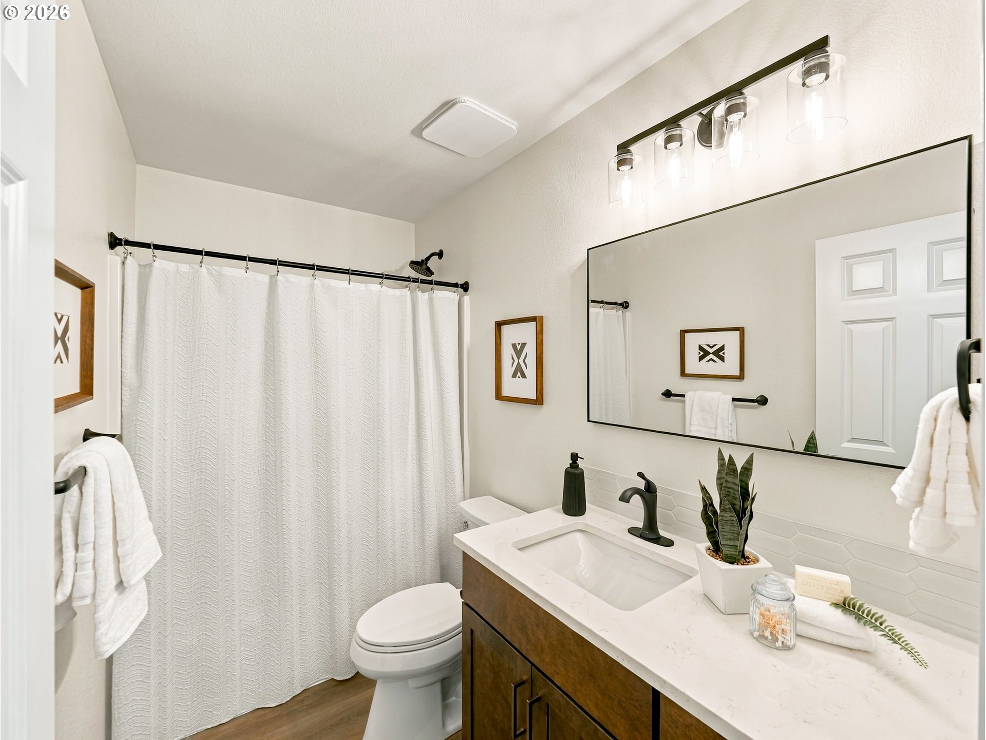 21851 Ne Heartwood Cir Property Photo 12