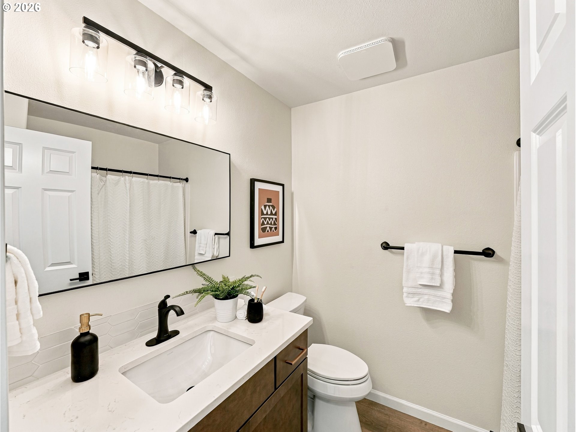 21851 Ne Heartwood Cir Property Photo 14