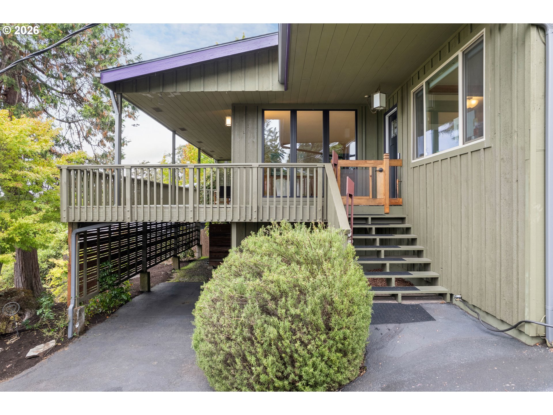 2765 Spring Blvd Property Photo 5