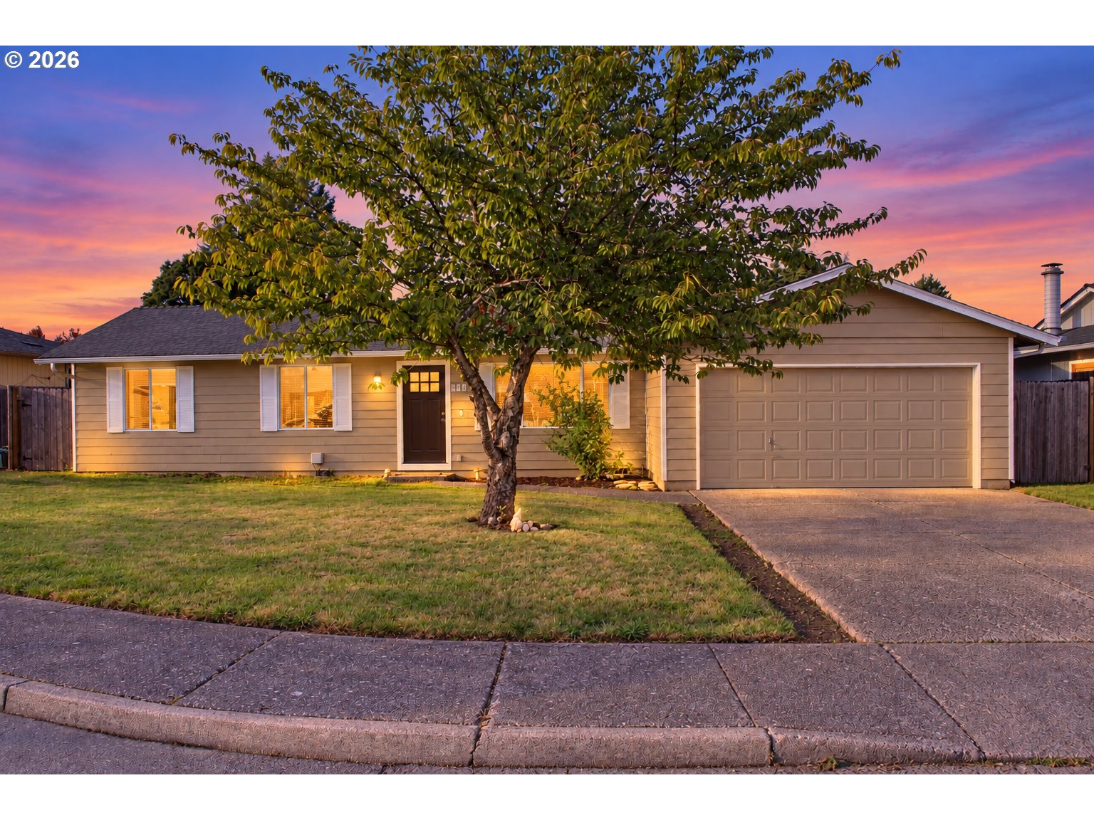 4527 GARDEN CT Property Photo 1