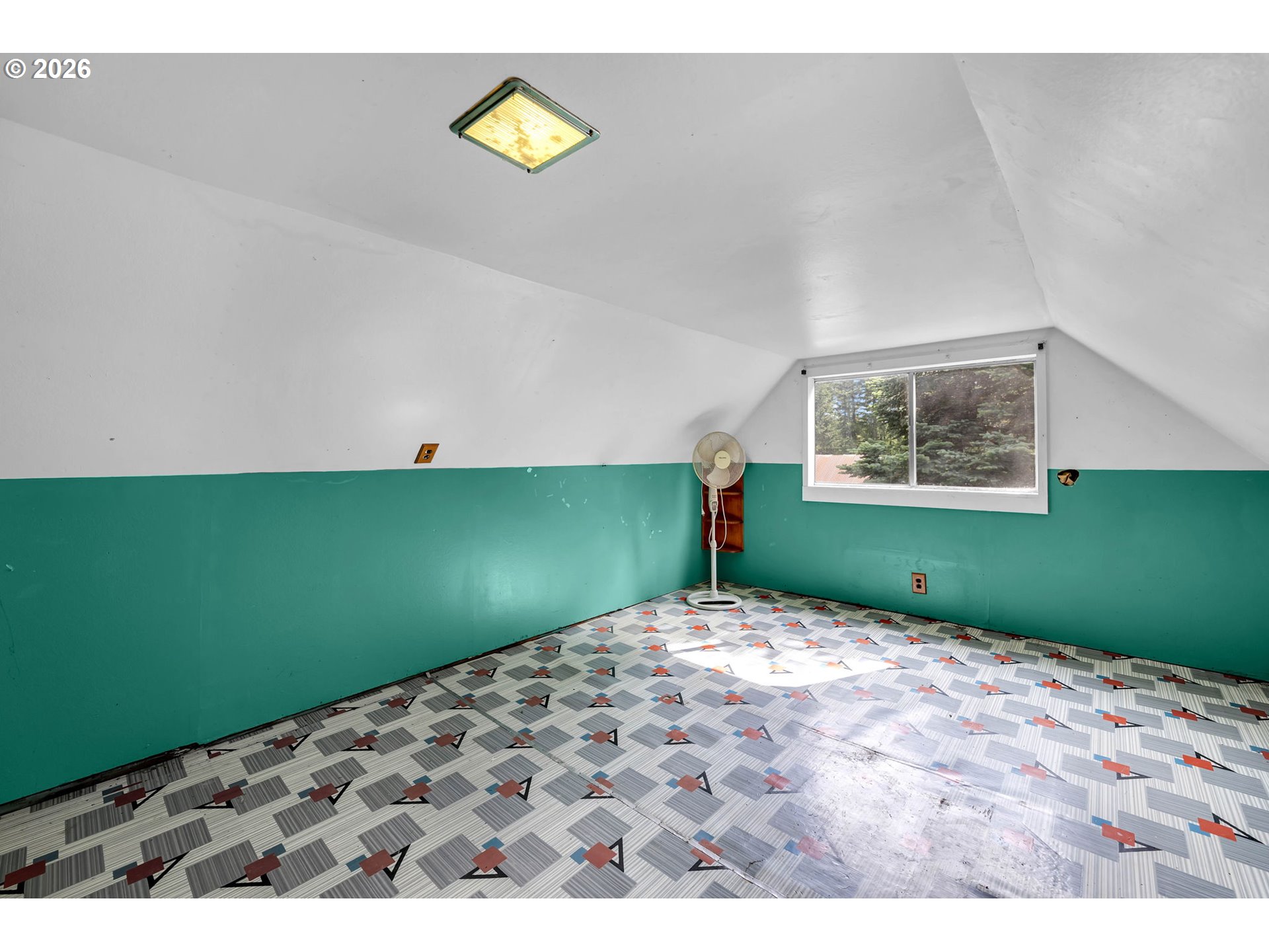 211 Young Rd Property Photo 11