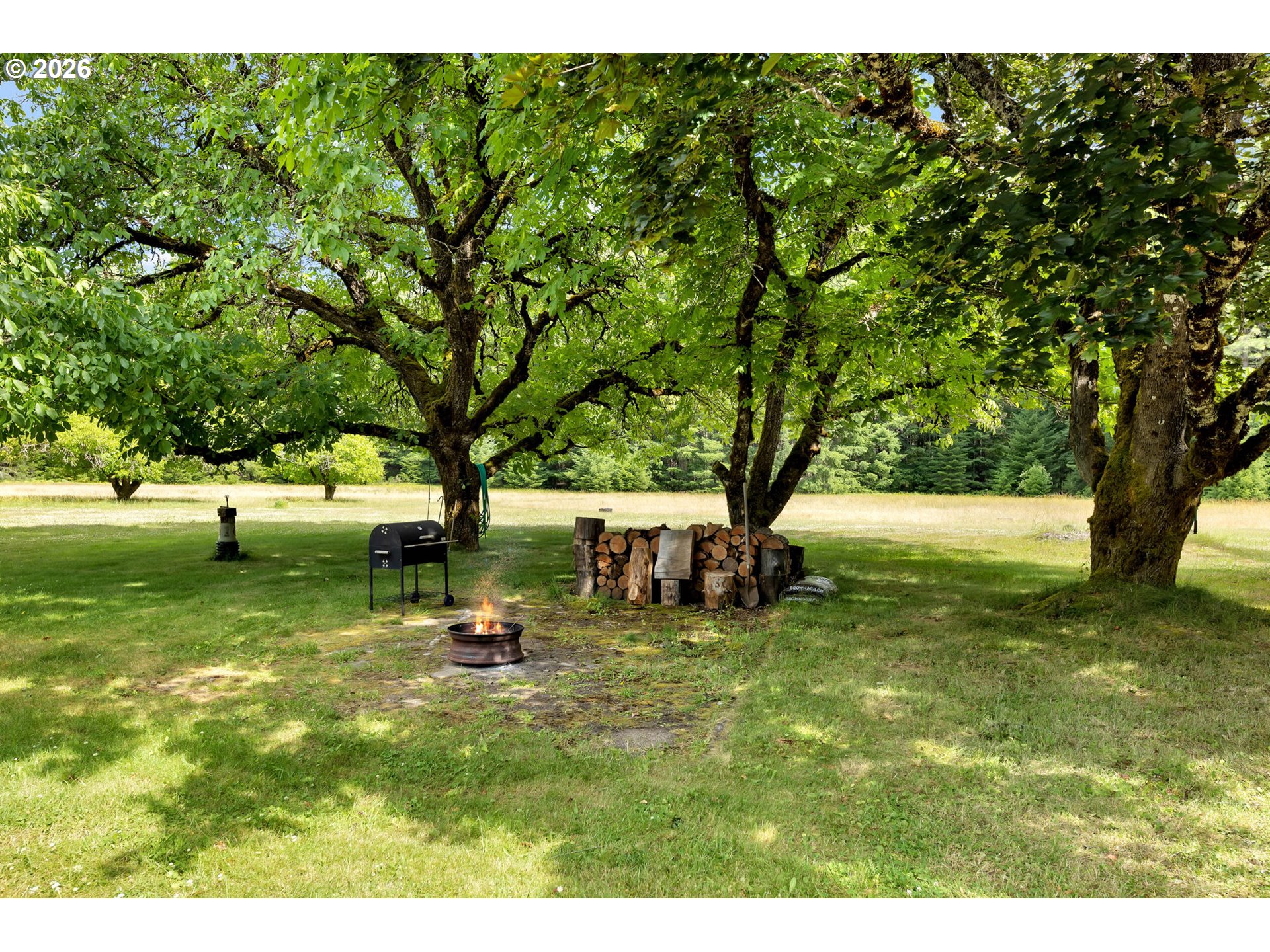 211 Young Rd Property Photo 12