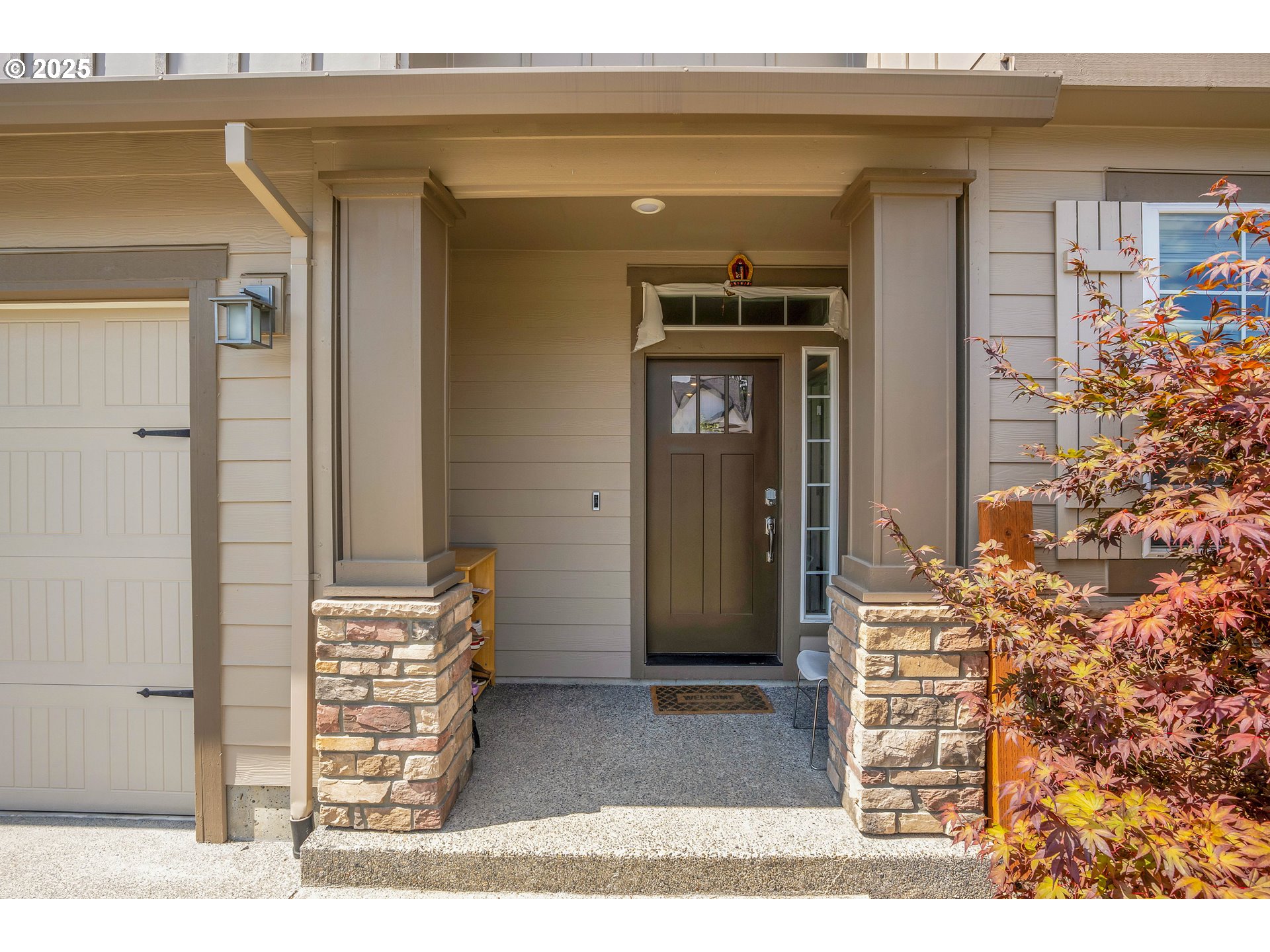 15487 Se Hawthorne Meadows St Property Photo 4