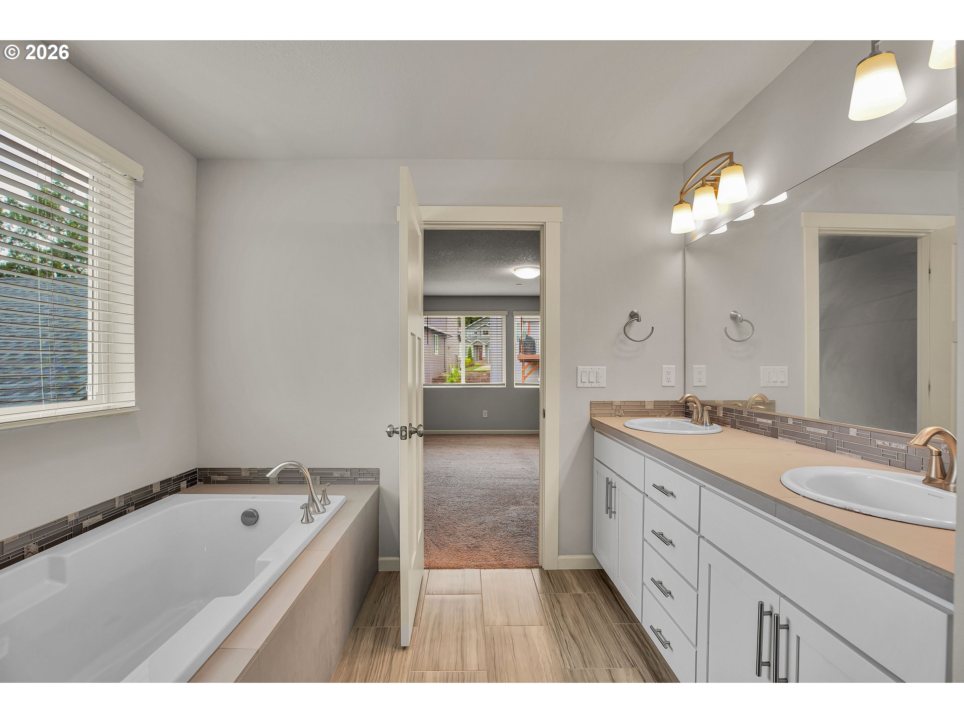 15487 Se Hawthorne Meadows St Property Photo 24