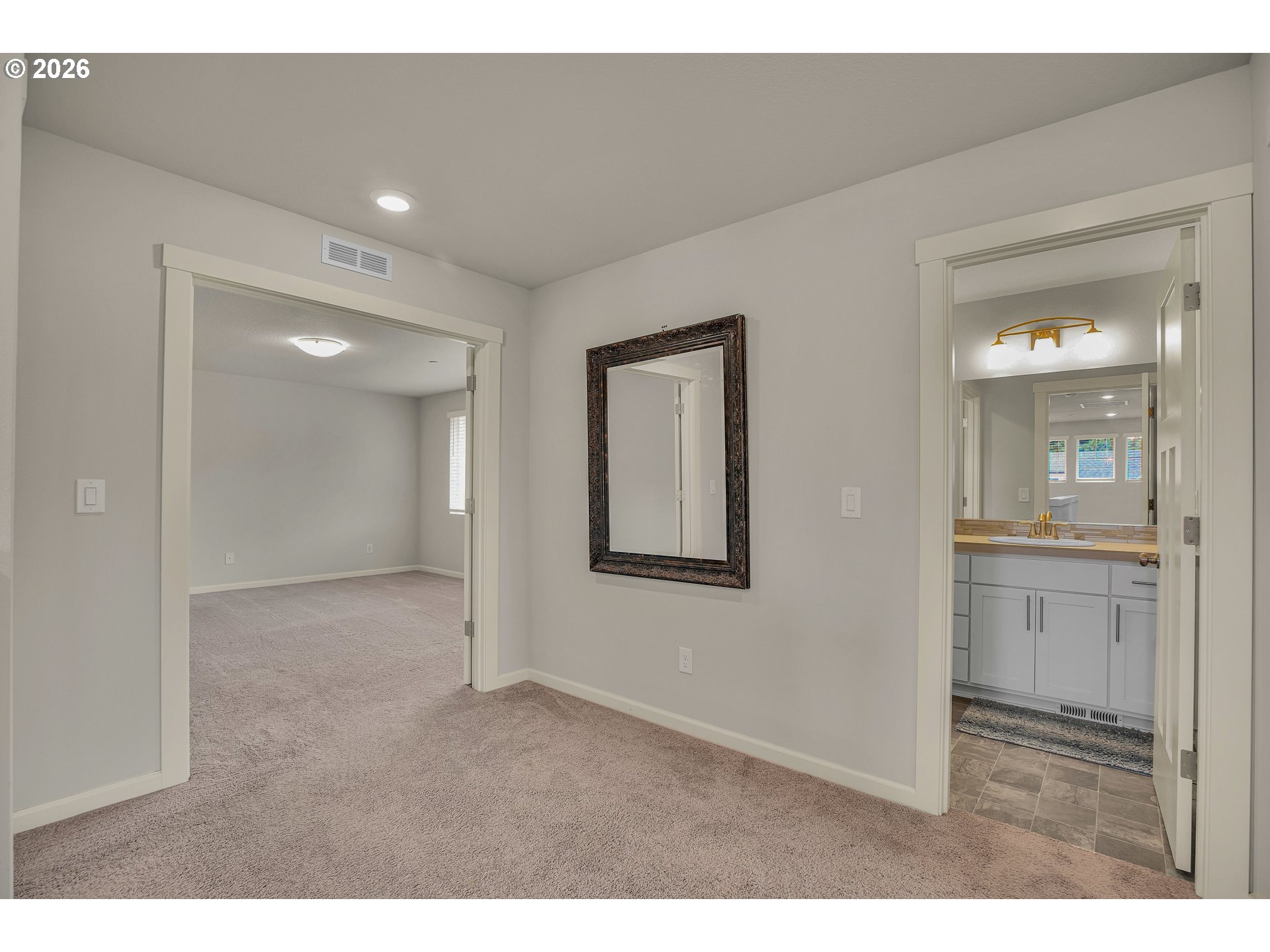 15487 Se Hawthorne Meadows St Property Photo 28