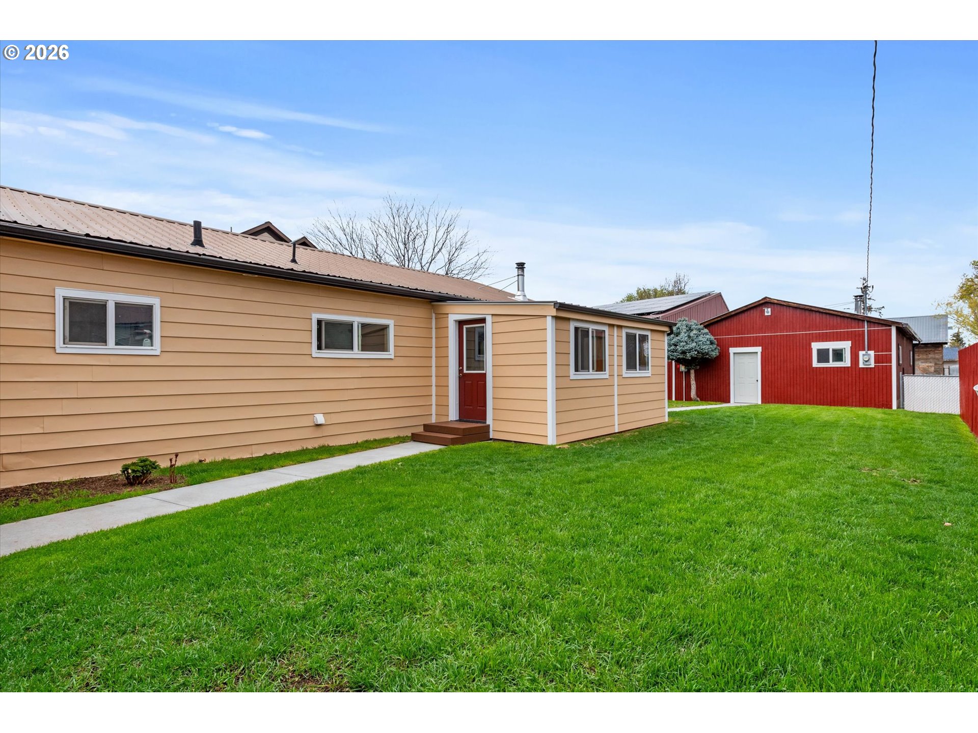 2142 Colorado Ave Property Photo 10