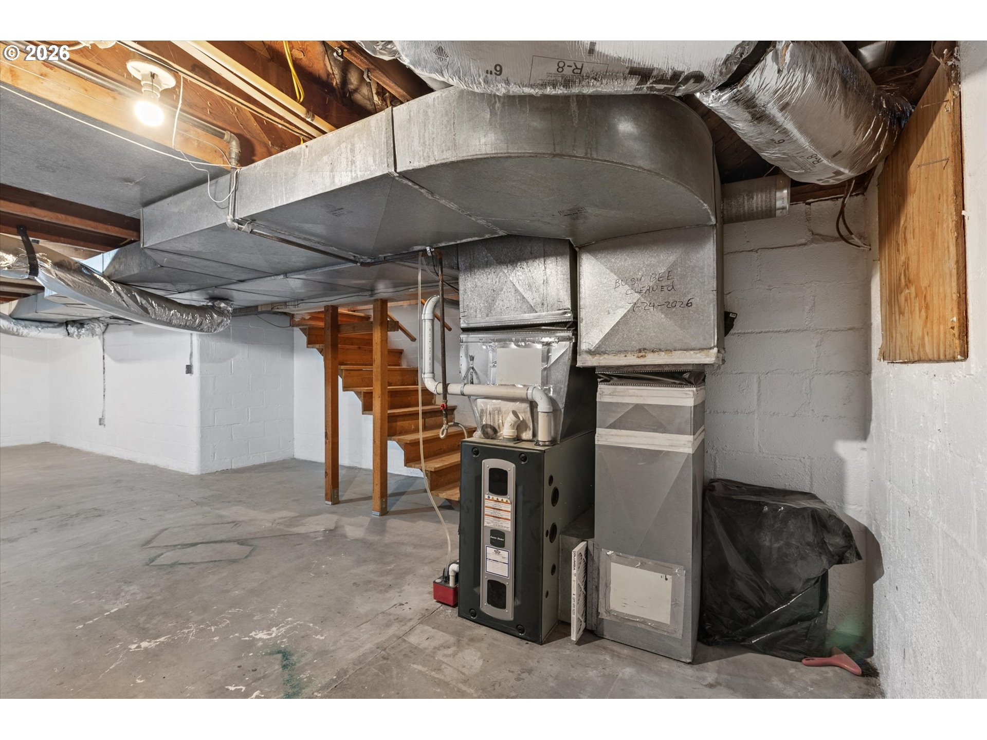 2142 Colorado Ave Property Photo 19