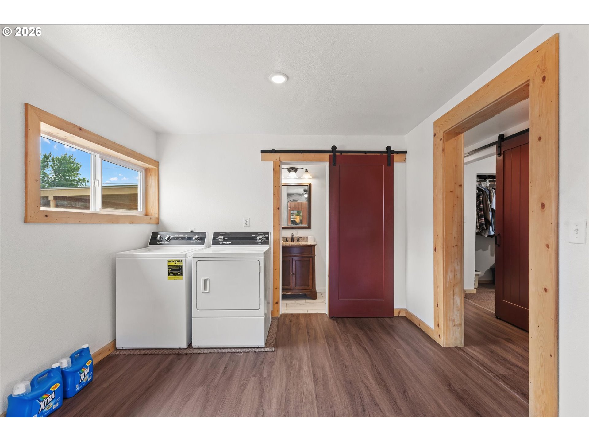 2142 Colorado Ave Property Photo 23