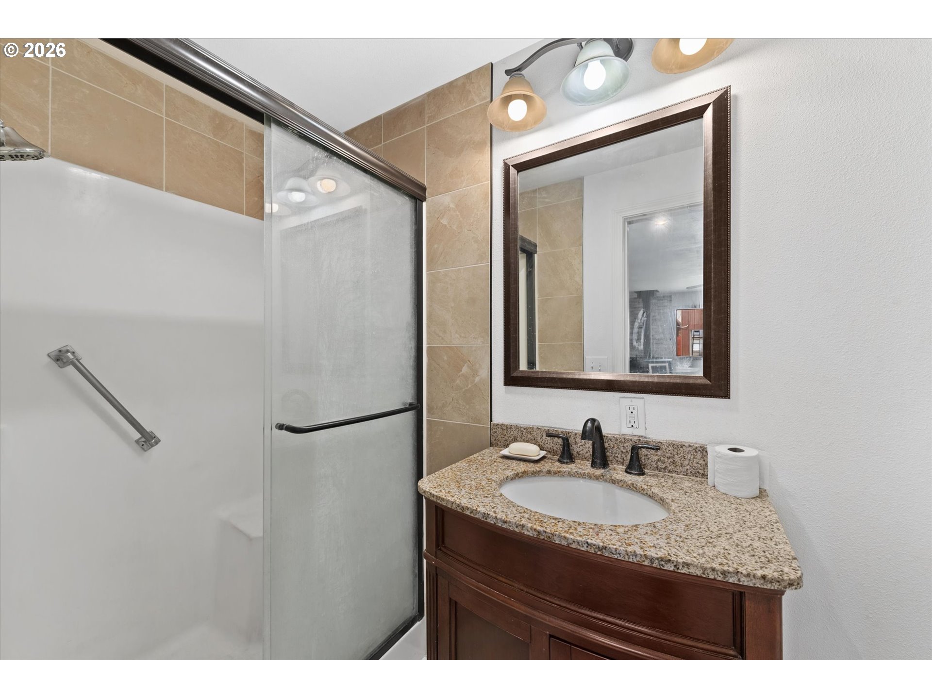 2142 Colorado Ave Property Photo 28