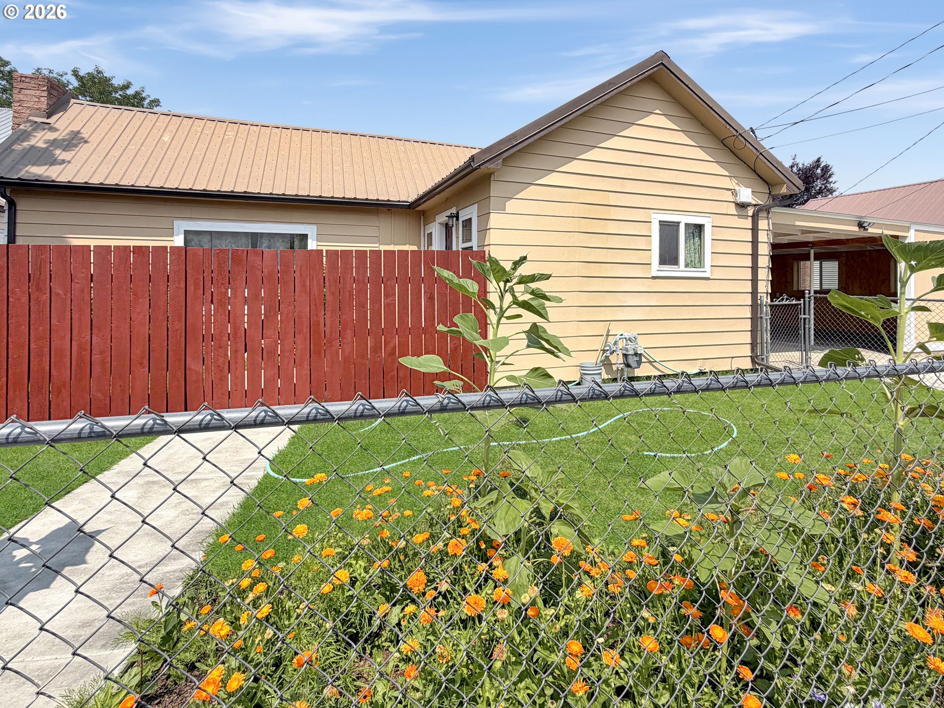 2142 Colorado Ave Property Photo 47