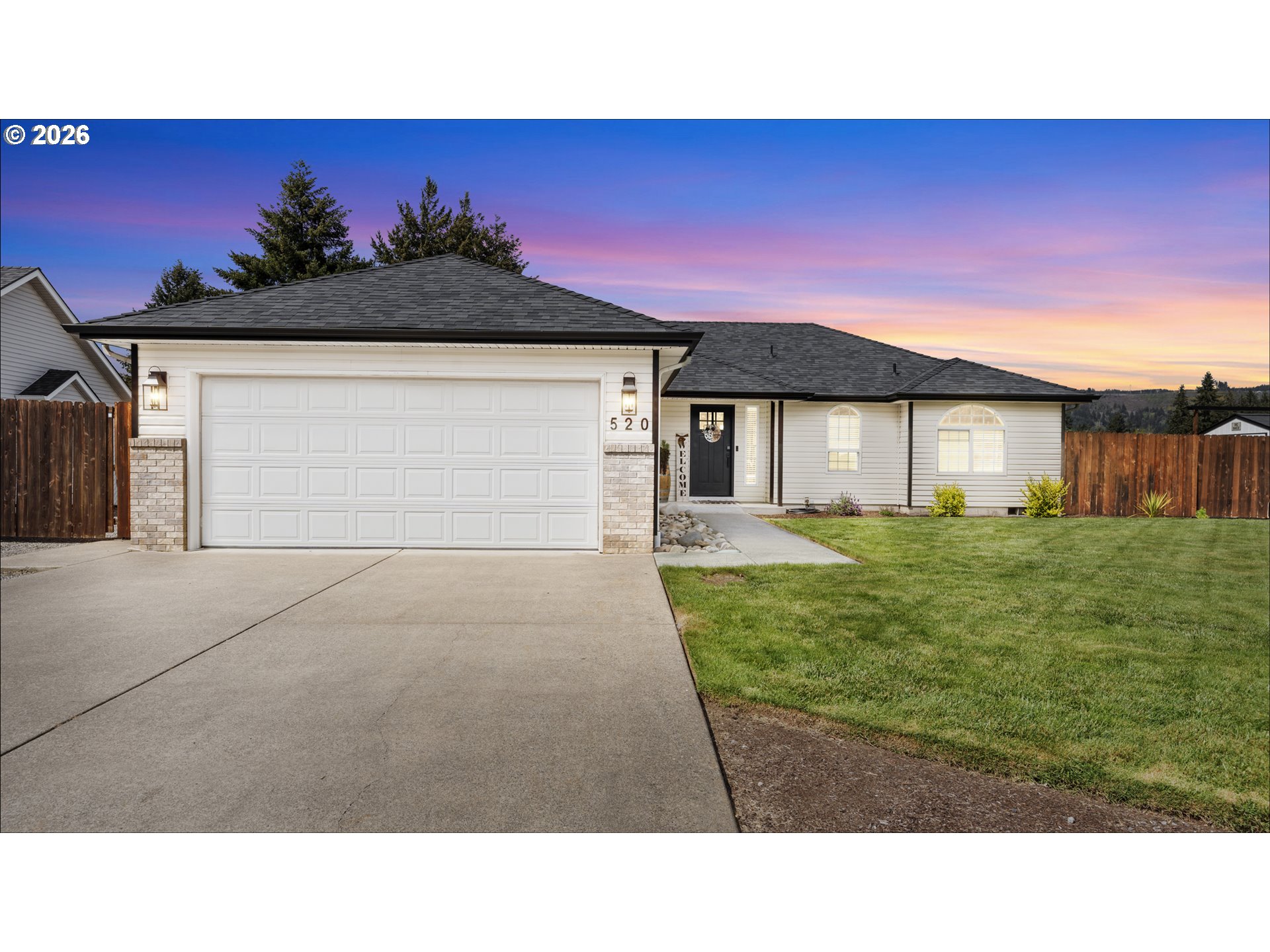 520 Fir St Property Photo 1